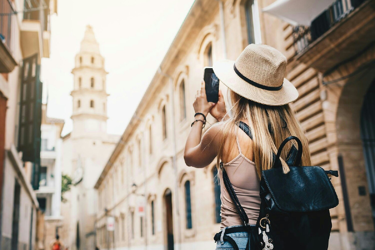 Organizza le vacanze perfette: tutte le date dei giorni festivi, i ponti e le fughe intelligenti